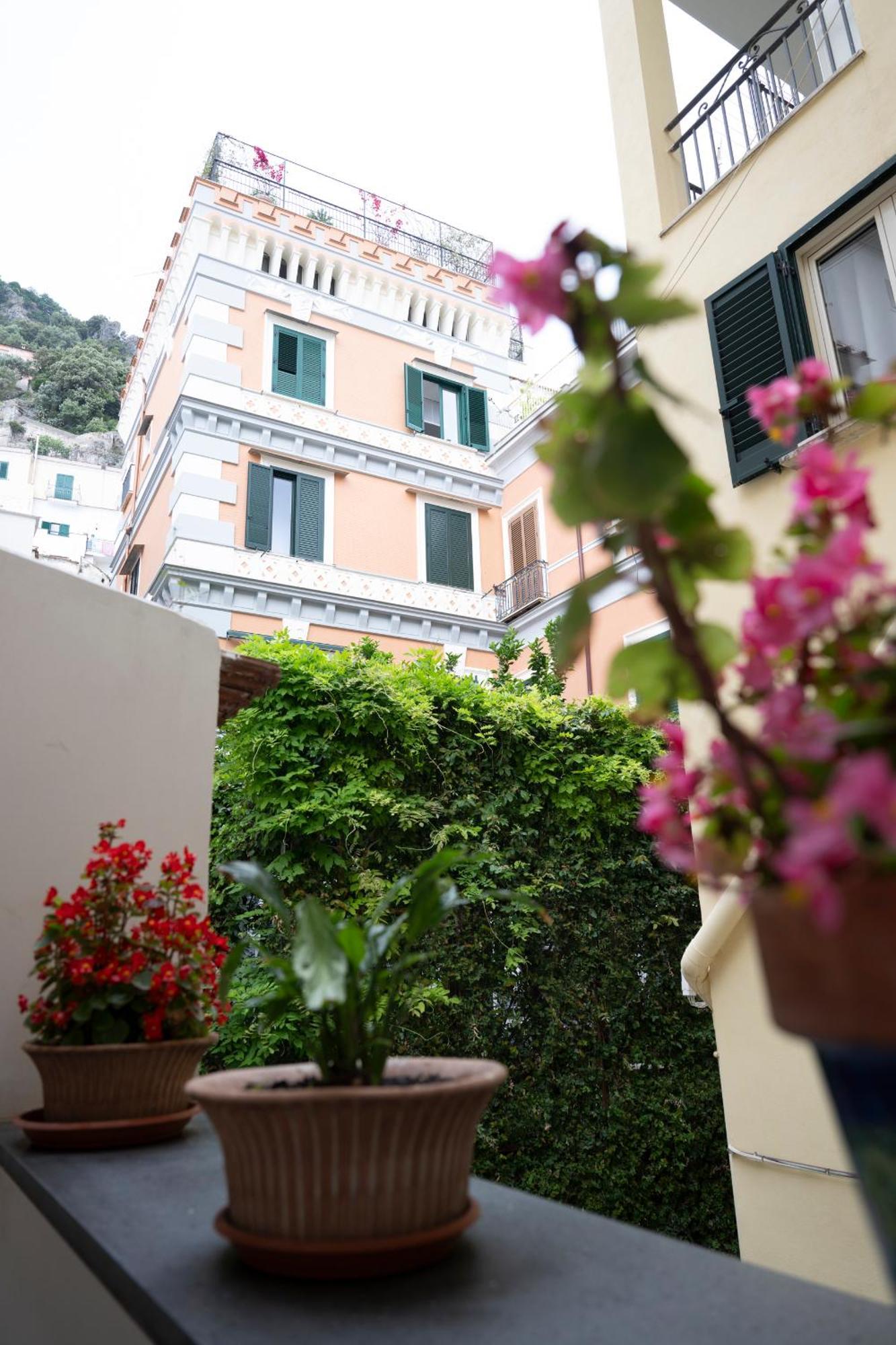 Aparthotel Antica Repubblica In Amalfi Center At 100Mt From The Sea المظهر الخارجي الصورة