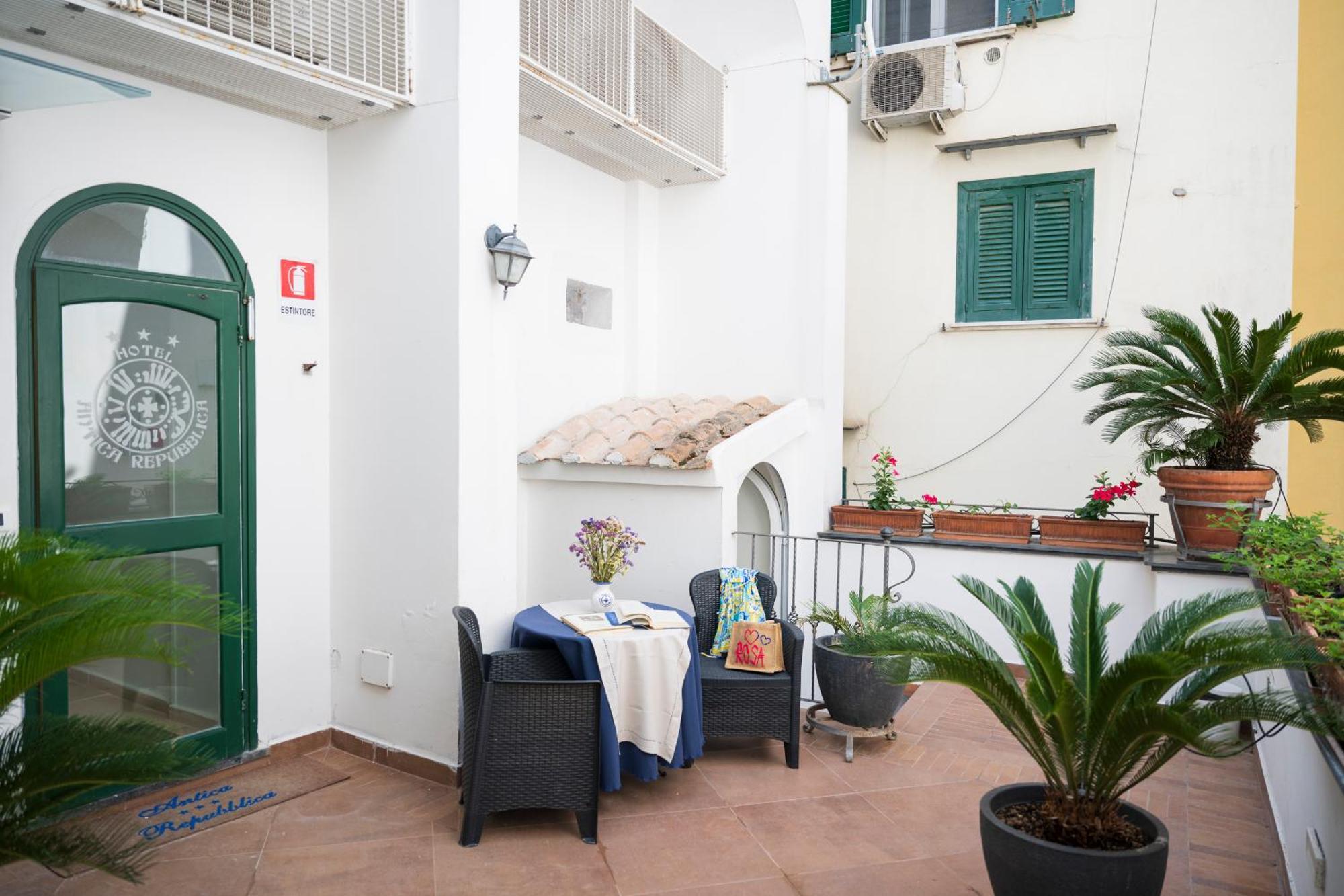 Aparthotel Antica Repubblica In Amalfi Center At 100Mt From The Sea المظهر الخارجي الصورة