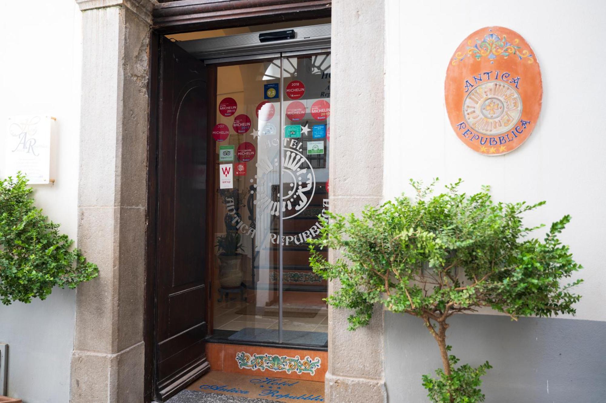 Aparthotel Antica Repubblica In Amalfi Center At 100Mt From The Sea المظهر الخارجي الصورة